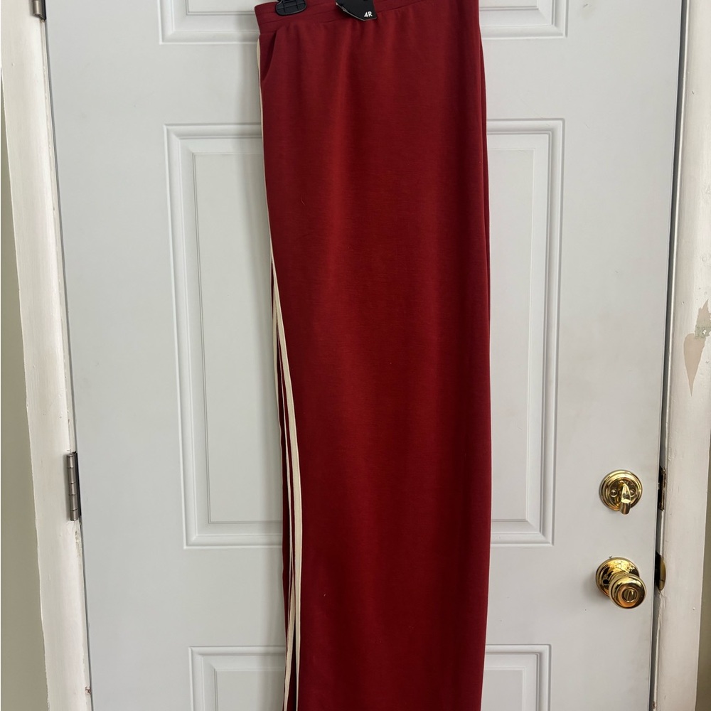 NWT Torrid Studio High Rise Pull-on Track Pants, Size 4 - Picture 6 of 11